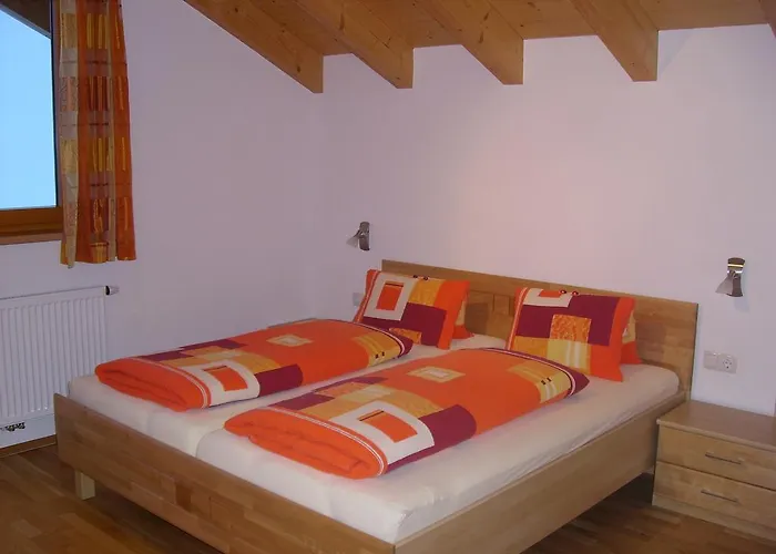 Haus Neurauter 公寓