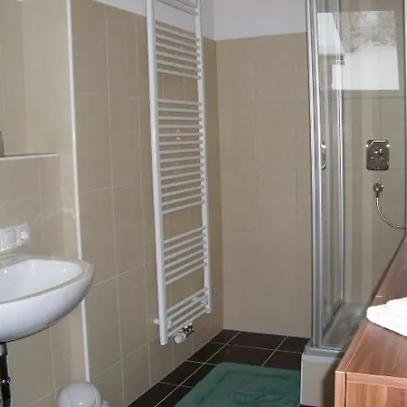 Haus Neurauter Apartment *